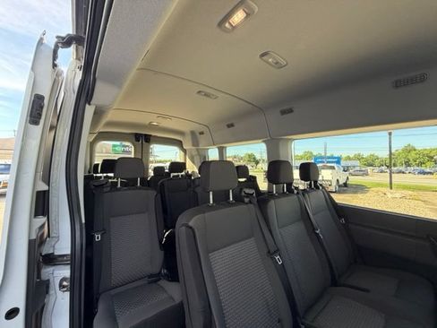 Used 2024 Ford Transit 350 XLT RWD image 9