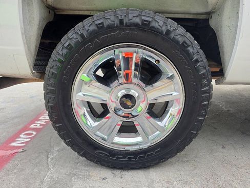 Used 2013 Chevrolet Silverado 1500 LT AWD/4WD image 44