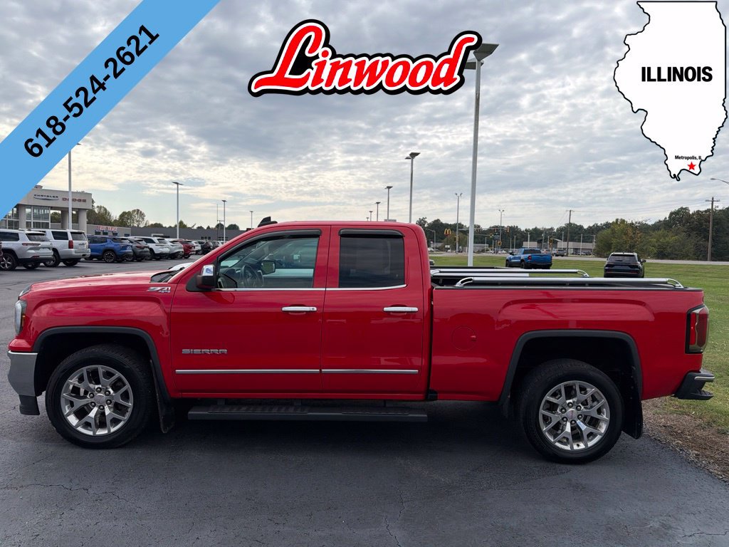Used 2017 GMC Sierra 1500 SLT w/ SLT Preferred Package AWD/4WD image 3