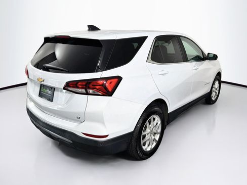 Used 2022 Chevrolet Equinox LT FWD image 9