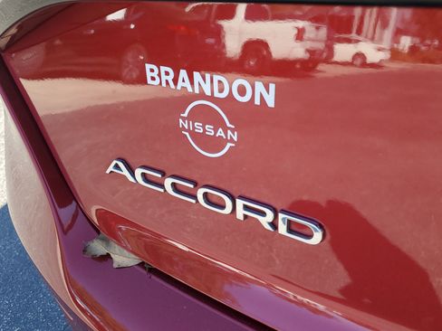 Used 2024 Honda Accord EX-L image 9