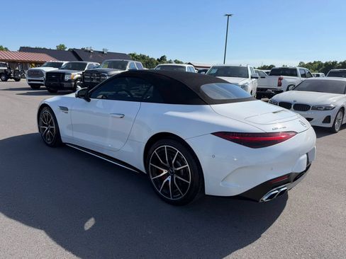 Used 2022 Mercedes-Benz SL 55 AMG 4MATIC w/ Driver Assistance Package image 3