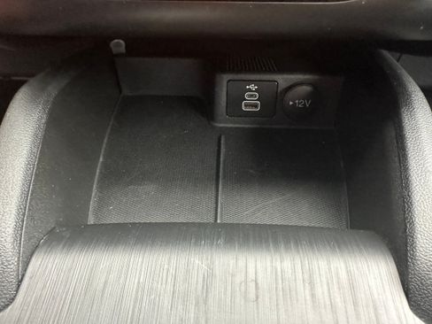 Used 2024 Ford Escape Active AWD/4WD image 19
