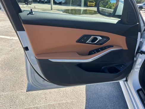 Used 2025 BMW 330i xDrive Sedan image 37