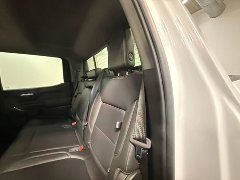 Used 2021 GMC Sierra 1500 SLT image 49