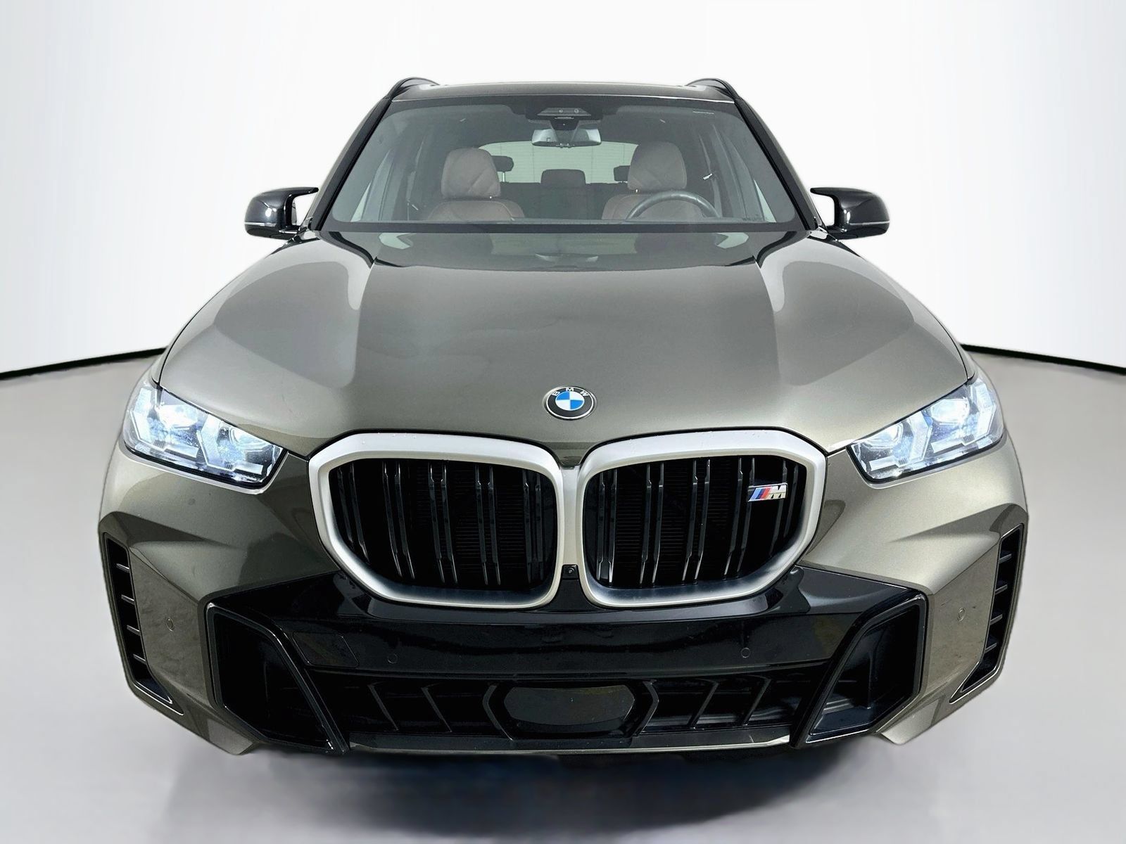 Used 2026 BMW X5 M60i AWD/4WD image 2