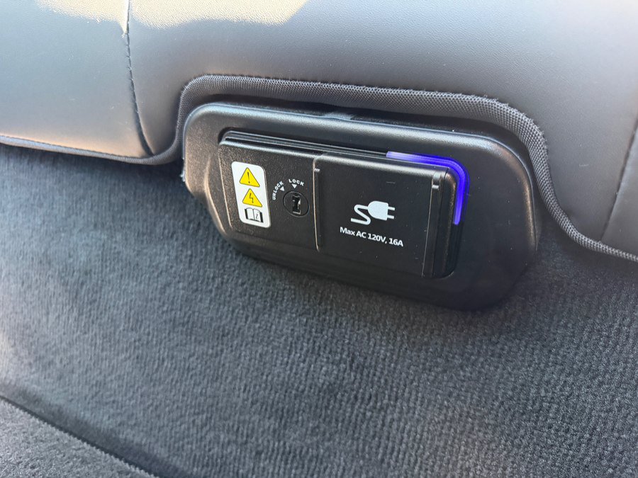 Used 2023 Kia Niro Wave w/ Wave Preserve Package FWD image 41