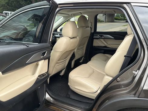 Used 2018 MAZDA CX-9 Touring w/ Touring Premium Package AWD/4WD image 27