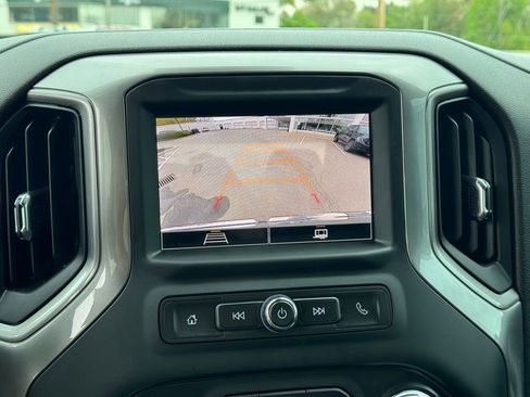 Certified 2024 GMC Sierra 1500 Pro w/ Graphite Edition AWD/4WD image 17