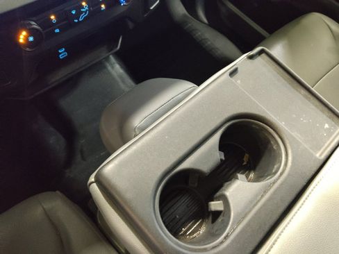 Used 2022 Ford F150 XL w/ Trailer Tow Package image 26