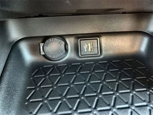 New 2025 Toyota RAV4 LE image 27