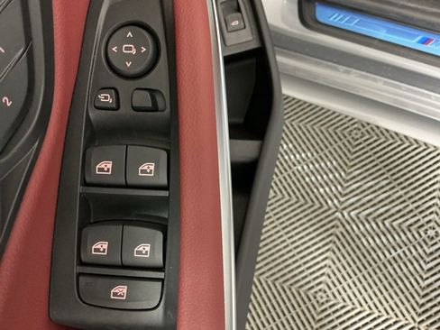 New 2026 BMW 330i 330i w/ M Sport Package image 25