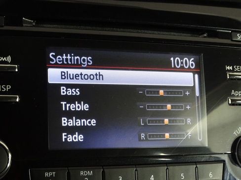 Used 2016 Nissan Rogue S w/ Appearance Package image 30