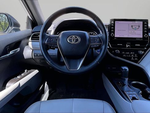 Used 2024 Toyota Camry SE w/ Audio Upgrade Package FWD image 11