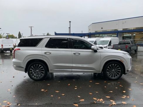 Certified 2025 Hyundai Palisade Calligraphy AWD/4WD image 11