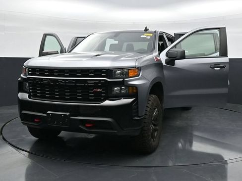 Used 2021 Chevrolet Silverado 1500 Custom Trail Boss w/ LPO, Dark Essentials Package AWD/4WD image 45