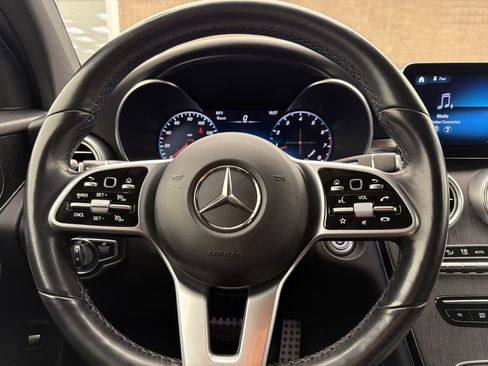 Used 2022 Mercedes-Benz GLC 300 4MATIC image 12