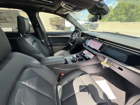 New 2025 Jeep Wagoneer S Limited w/ Comfort Package image 33