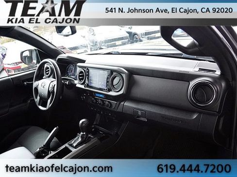 Used 2021 Toyota Tacoma TRD Sport w/ Technology Package RWD image 10