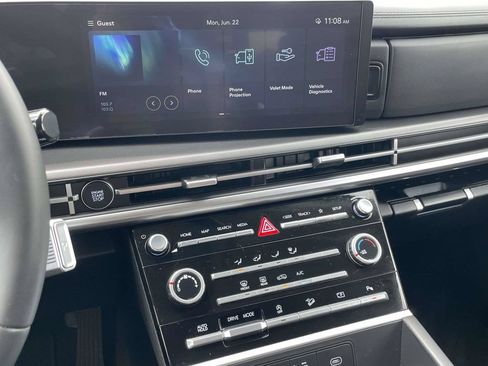 Certified 2025 Hyundai Santa Fe SE FWD image 17