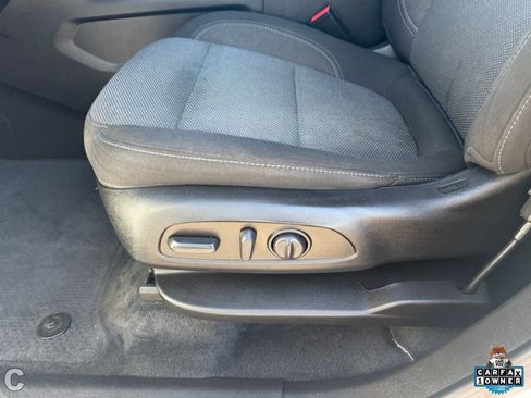Used 2023 Chevrolet Traverse LT w/ LPO, Cargo Package FWD image 20