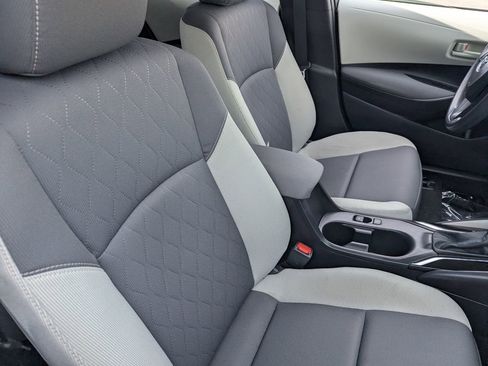 Used 2024 Toyota Corolla LE image 11