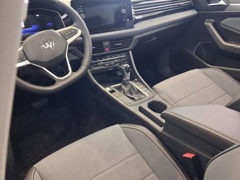 New 2026 Volkswagen Jetta SE FWD image 14