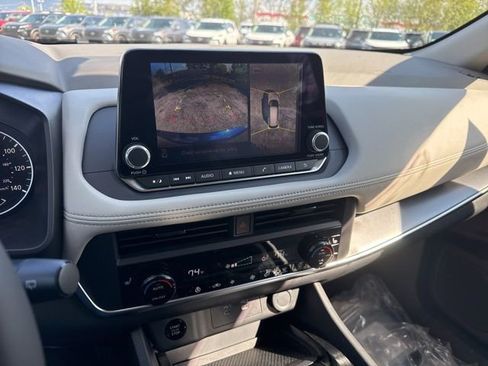 New 2026 Nissan Rogue SV AWD/4WD image 16