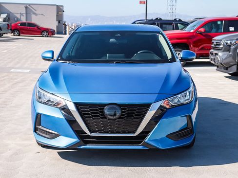 Used 2022 Nissan Sentra SV w/ All-Weather Package image 2