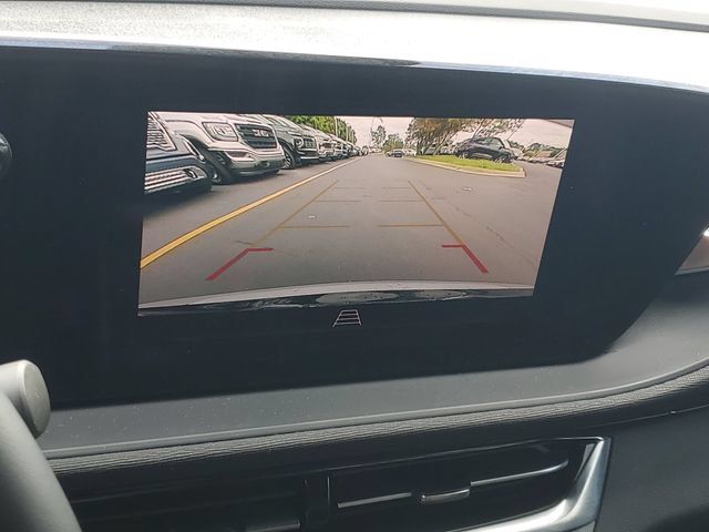 Certified 2024 Buick Envista Sport Touring w/ Convenience I Package FWD image 26