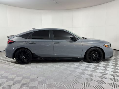 Used 2025 Honda Civic Sport image 8