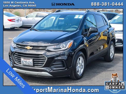 Used 2022 Chevrolet Trax LT w/ LT Convenience Package FWD image 7