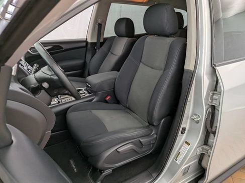 Used 2017 Nissan Pathfinder S AWD/4WD image 11