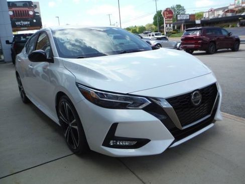 Used 2020 Nissan Sentra SR FWD image 6