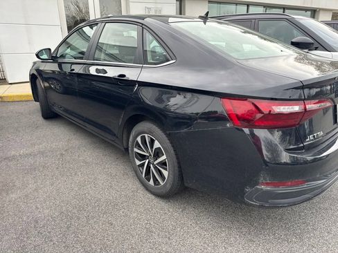Used 2024 Volkswagen Jetta S FWD image 3