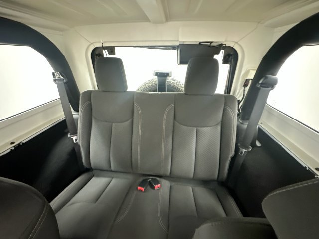 Used 2018 Jeep Wrangler Sport w/ Dual Top Group AWD/4WD image 31