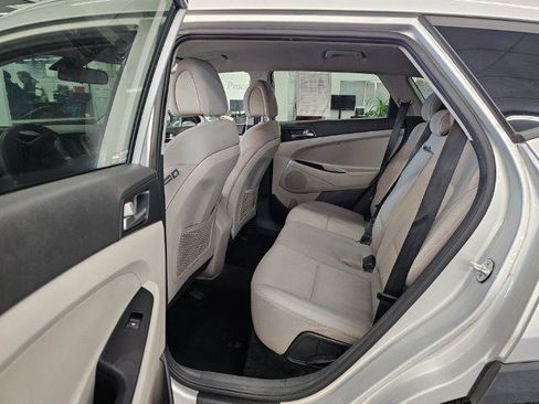 Used 2018 Hyundai Tucson SEL FWD image 9