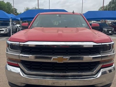 Used 2019 Chevrolet Silverado 1500 LT image 2