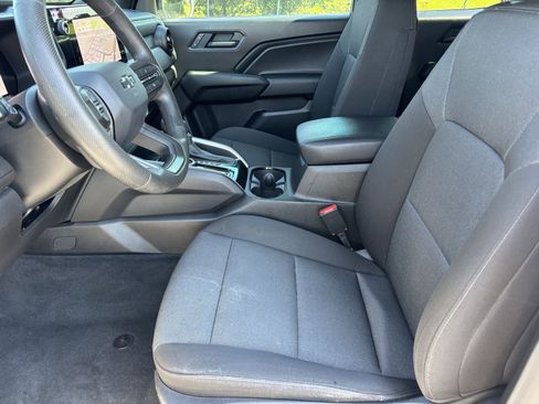 Used 2024 Chevrolet Colorado Trail Boss w/ Advanced Trailering Package AWD/4WD image 20