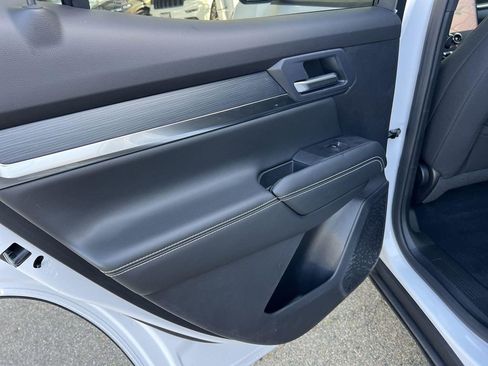 New 2025 GMC Terrain Elevation image 23