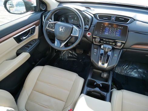 Used 2018 Honda CR-V Touring image 9