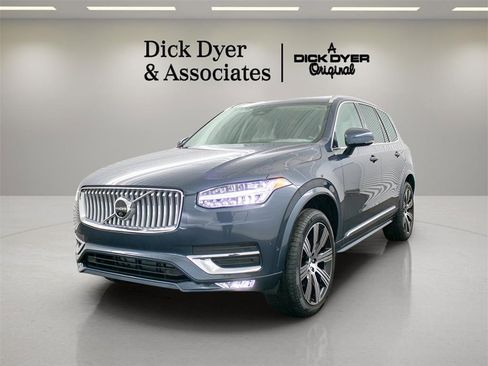 New 2025 Volvo XC90 B6 Plus w/ Protection Package Premier image 7