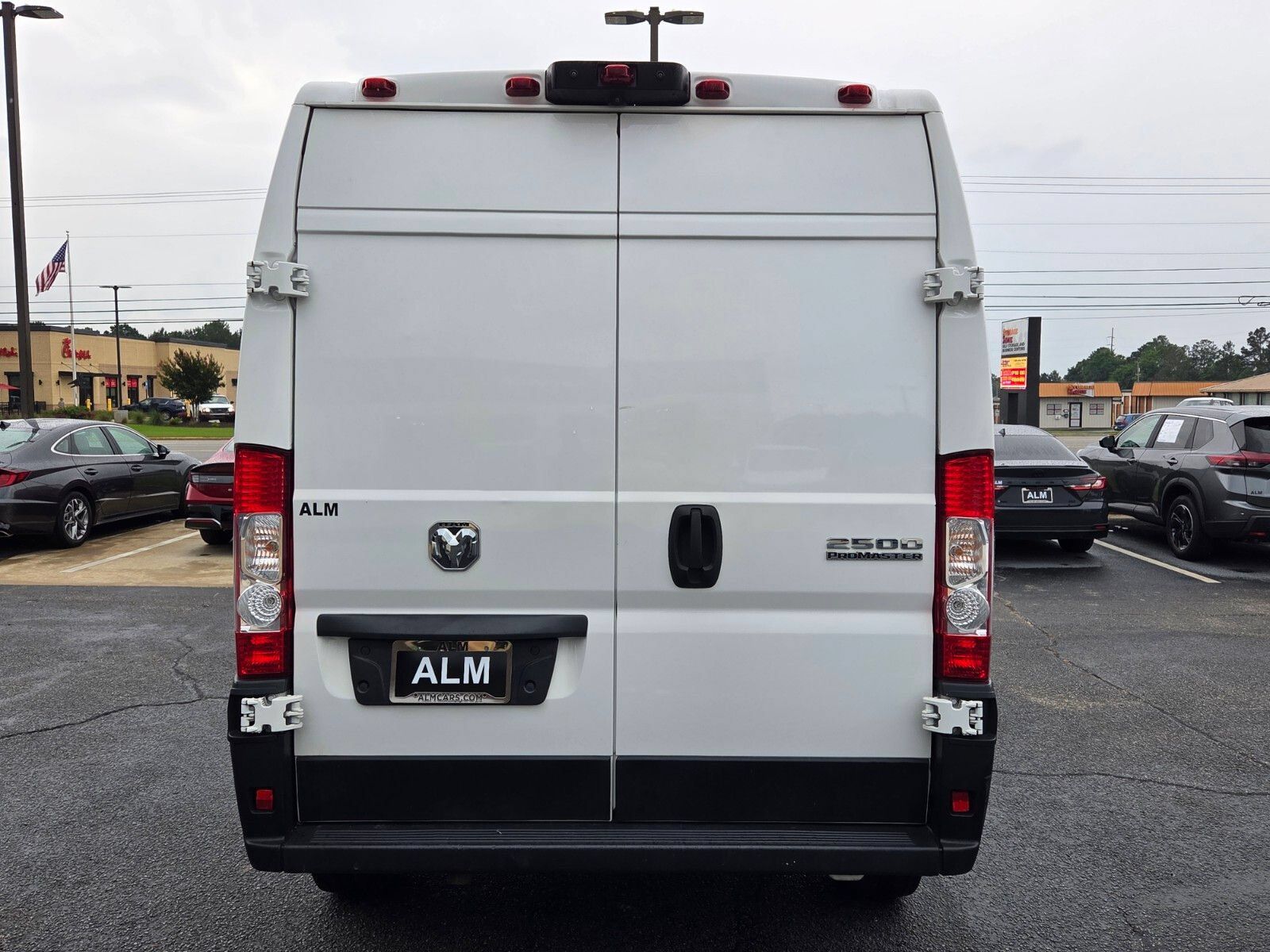 Used 2023 RAM ProMaster 2500 FWD image 7
