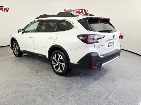 Used 2021 Subaru Outback Touring XT AWD/4WD image 4
