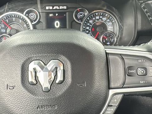 Used 2021 RAM 1500 Big Horn image 21