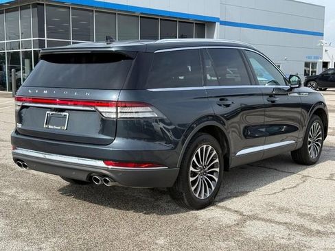 Used 2023 Lincoln Aviator Reserve w/ Elements Package Plus AWD/4WD image 5