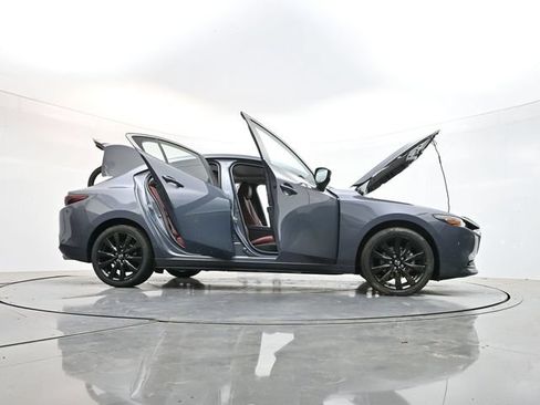 Used 2026 MAZDA MAZDA3 Carbon AWD/4WD image 32