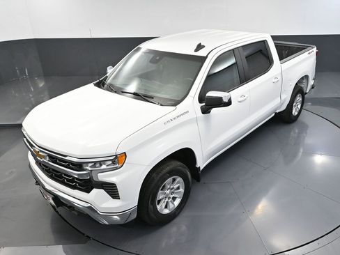 Used 2023 Chevrolet Silverado 1500 LT image 61