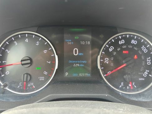 Used 2020 Toyota RAV4 XLE w/ All Weather Liner Package FWD image 14