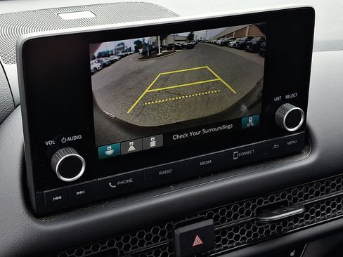 Used 2025 Honda HR-V Sport image 17